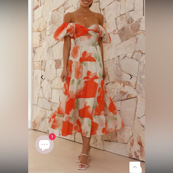 Printed Bubble Sleeve Dress - Picture 2 of 5